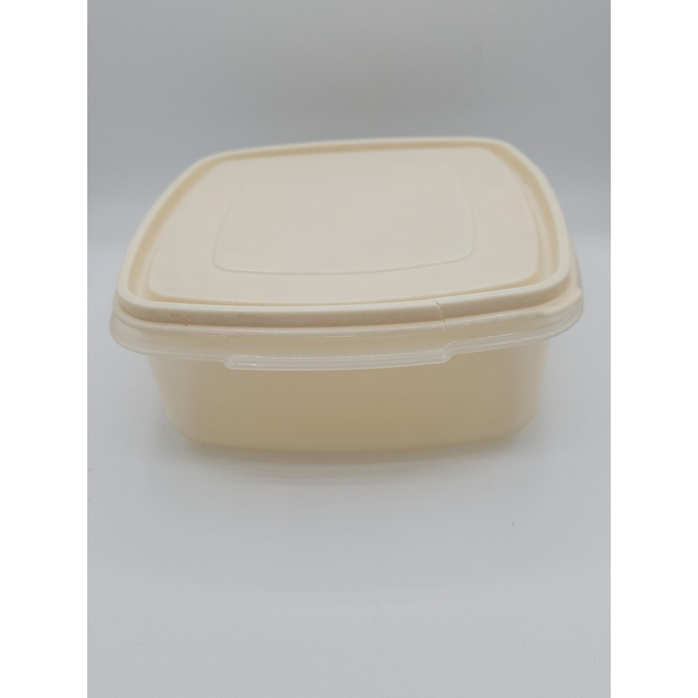 Rubbermaid Servin Saver‎ Storage Container Square White # 2 5 Cups